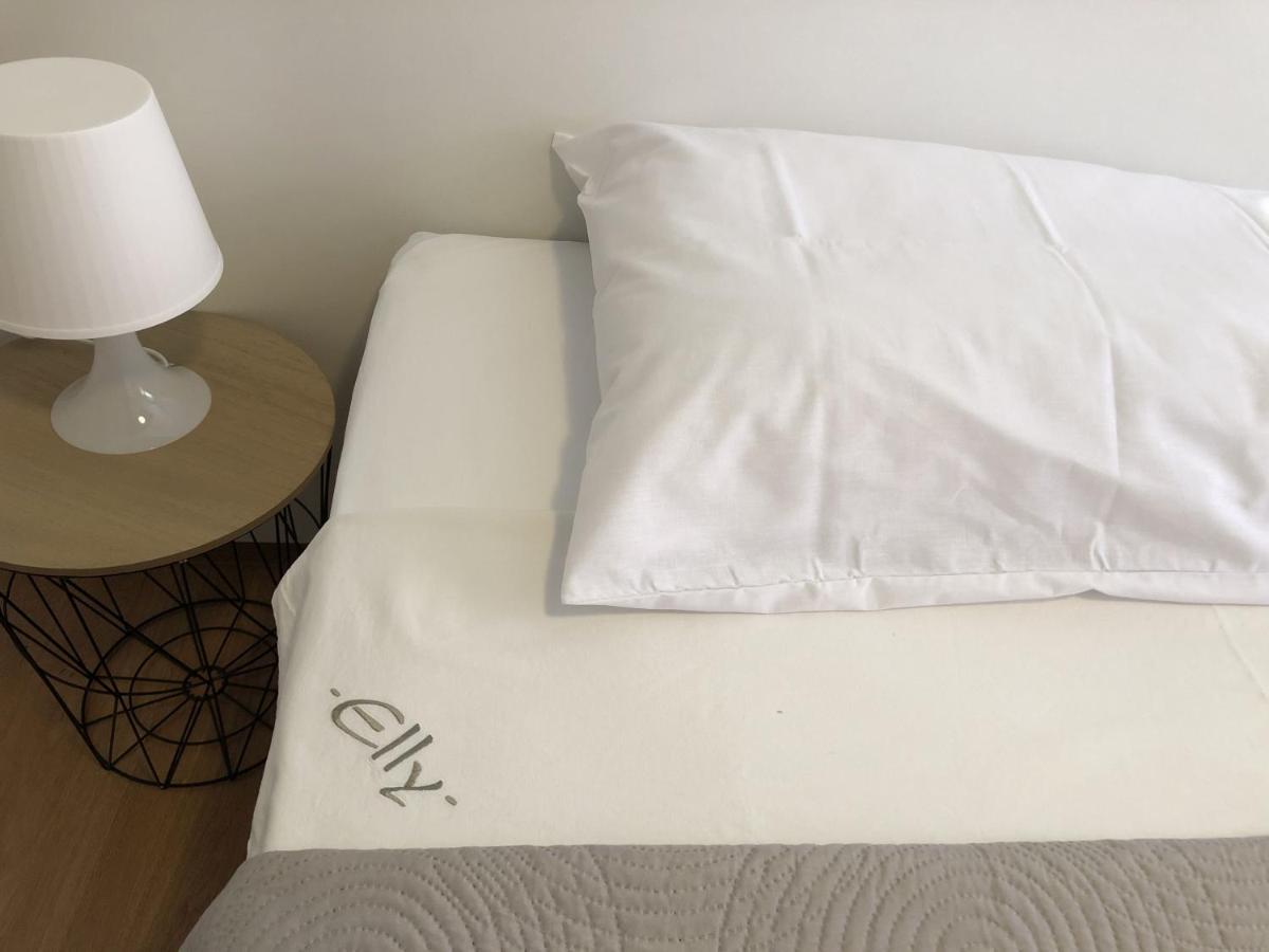 Aparthotel Elly 포마리 외부 사진